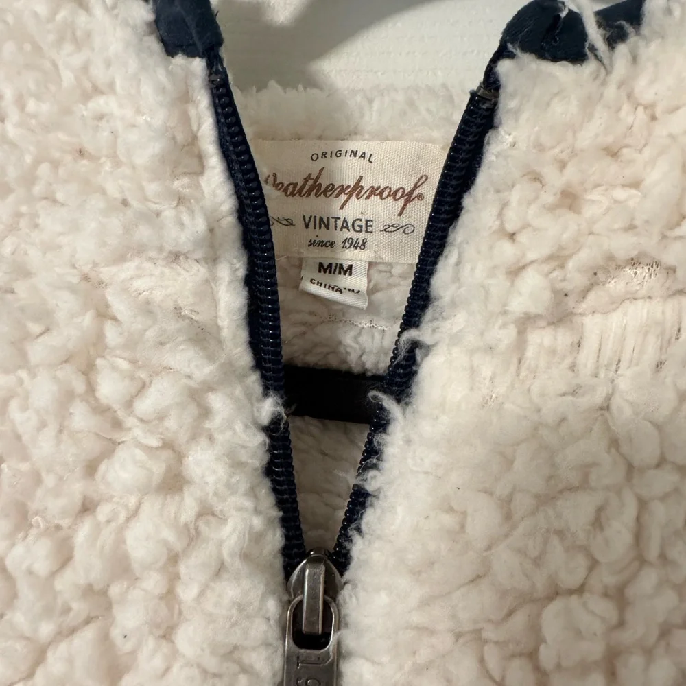 Weatherproof Women’s Cream Sherpa Vest size Medium - Picture 4 of 4